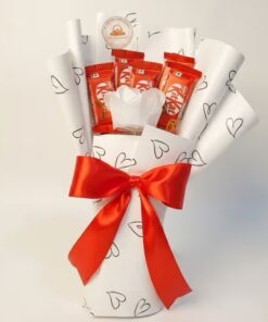 Kitkat Chocolate + Flowers Bouquet